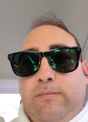 José, 28, Spain, Granada