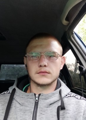 Александр, 26, Россия, Тюкалинск