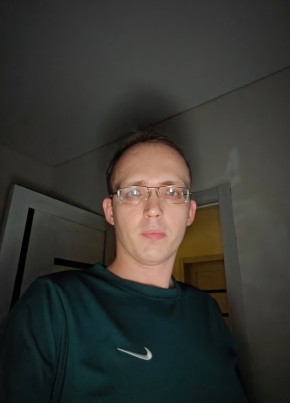 Михаил из Воронежа 36 лет