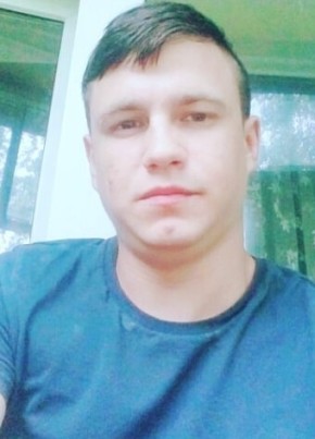 Артем, 31, Россия, Солнечногорск