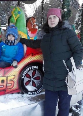 Аня, 35, Россия, Высоковск