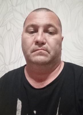 Дмитрий из Нефтеюганска 42 года