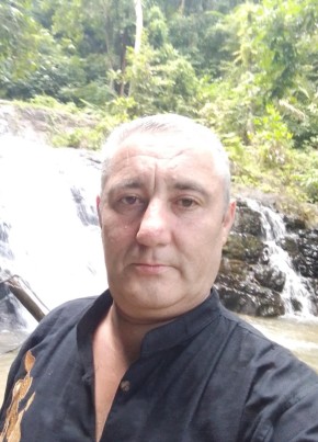 Виталий из Омска 50 лет