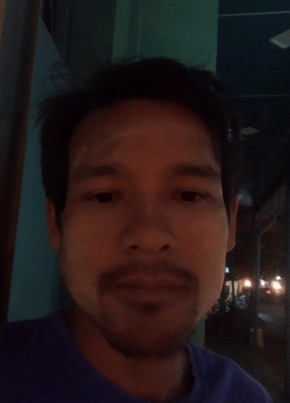 Khaingzawthar, 39, Myanmar (Burma), Naypyitaw