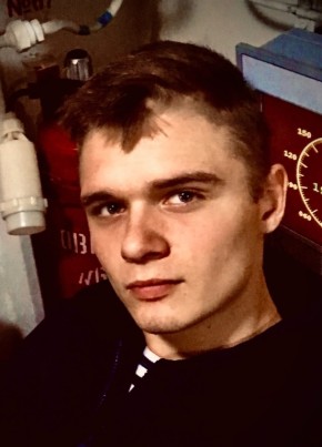 Алексей из Севастополи 27 лет
