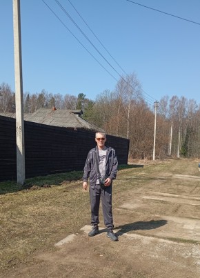 Александр из Костромы 54 года