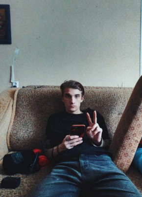 Алексей, 18, Россия, Омск
