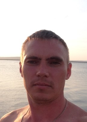 Антон, 40, Россия, Усинск