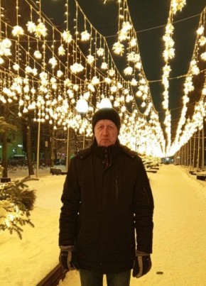 Сергей из Белозёрска 64 года