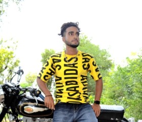 Preetsallan, 19, Rampura (Punjab)