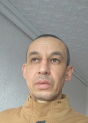 Сергей из Зернограда 41 год