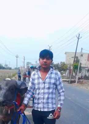 Raman, 21, India, Hāpur
