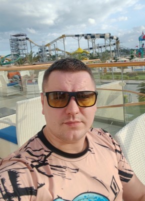 Дмитрий из Череповеца 42 года