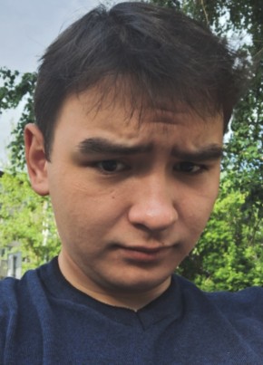 Алексей из Барнаула 19 лет