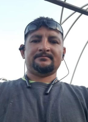 Junior, 42, United States of America, Madera