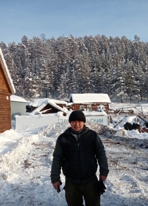 Давид из Закаменска 42 года
