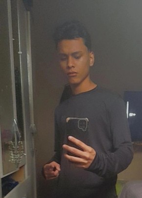 João Vitor из Manáos 21 год