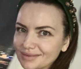 Oksana, 43, Saint Petersburg