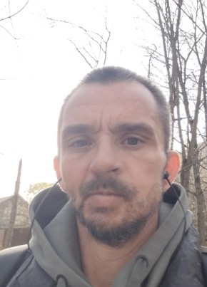 Александр из Солнечногорска 44 года