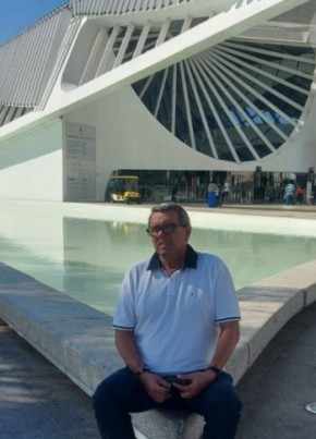 Renato, 64, República Federativa do Brasil, Porto Alegre