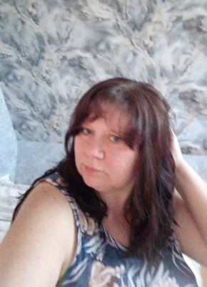 Инна из Губкина 46 лет