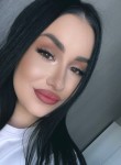 Ulyana, 22, Novosibirsk