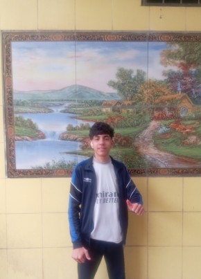 Youcef из Kolea 20 лет