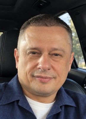 Михаил из Москвы 44 года