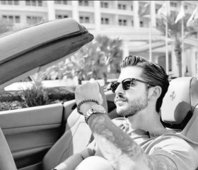 Unknown, 23, Antakya