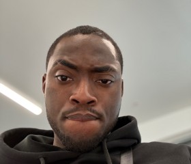 Оливер, 22, Yekaterinburg