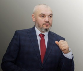 Ilya, 44, Vladimir