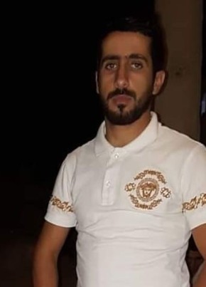 Younes, 22, People’s Democratic Republic of Algeria, Freha