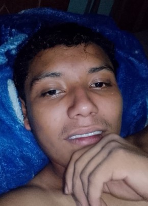 Andrés из Managua 19 лет