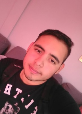 Emmanuel, 25, Estados Unidos Mexicanos, Poza Rica