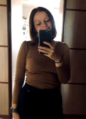 Дарья, 25, Россия, Кировград