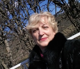 Алена, 66 лет, Санкт-Петербург