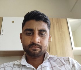 Ranjit Barad, 32 года, Verāval