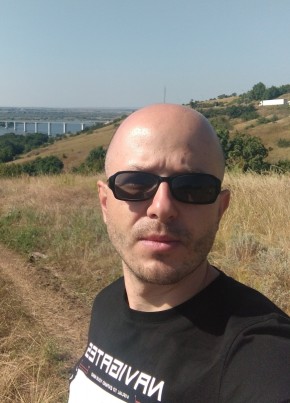 Andrey Denisov из Волжского (Волгоградской обл.) 31 год
