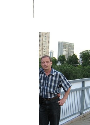 Михаил, 75, Россия, Москва