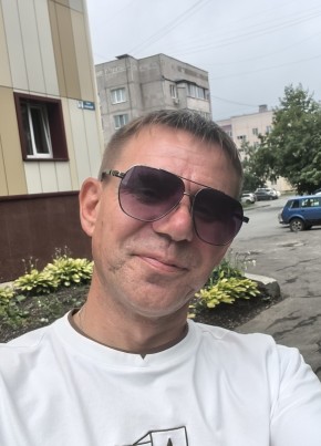 Сергей из Южно-Сахалинска 41 год