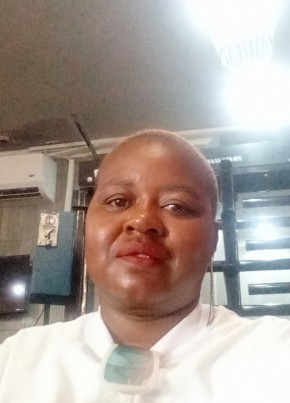 Meriam, 44, iRiphabhuliki yase Ningizimu Afrika, Phalaborwa