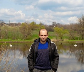 Artur, 36, Stakhanov