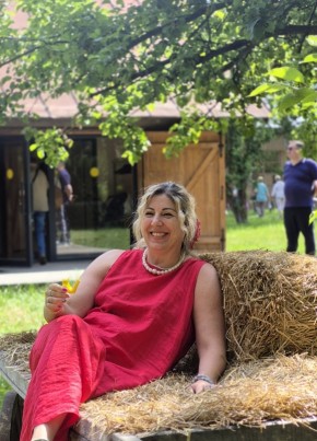 Татьяна из Чехова 48 лет