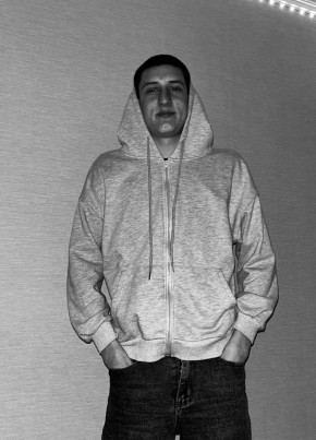 Дмитрий из Барнаула 19 лет