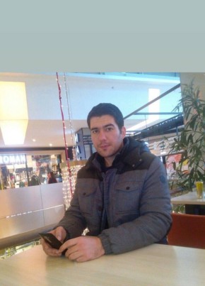 Hamid из تِهران 28 лет