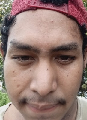 Omar из Guayaquil 21 год