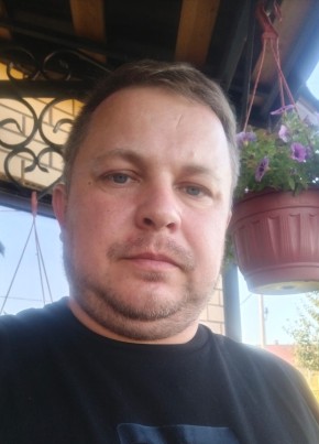 Сергей из Воскресенска 44 года