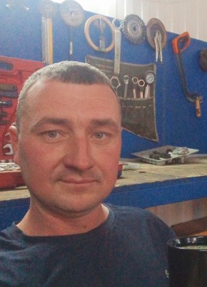 Денис, 40, Россия, Ростов-на-Дону