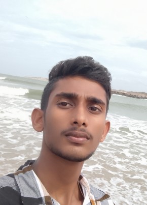 Tharusha из ෙකාළඹ 18 лет