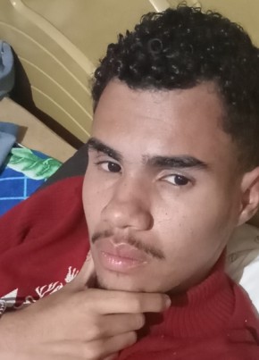 João Henrique d из Garanhuns 18 лет